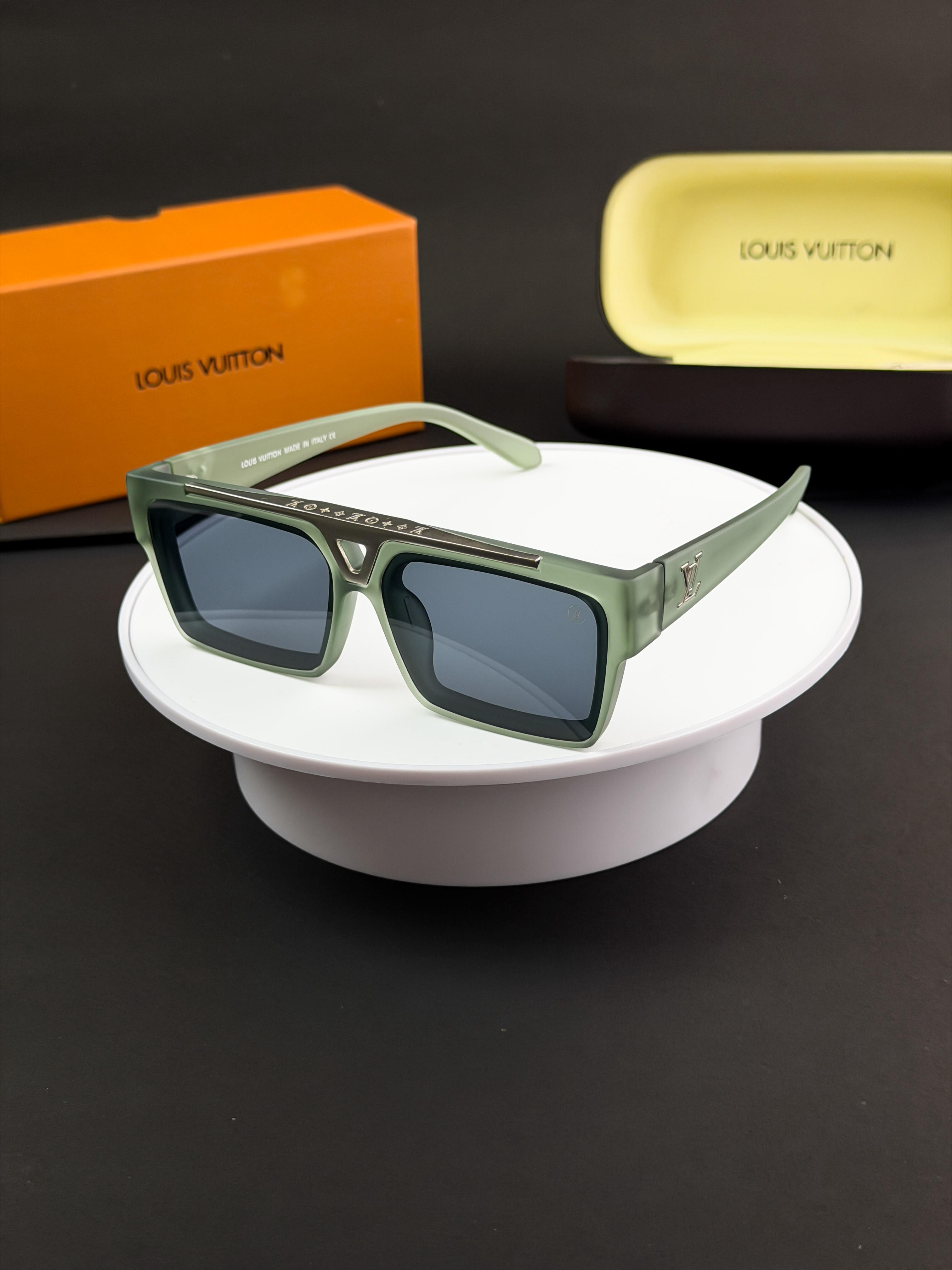 LOUIS VUITTON GREEN 1984